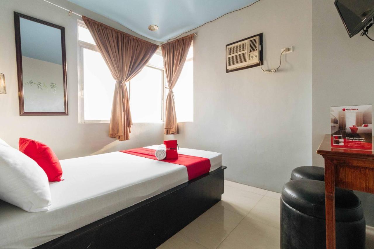 Reddoorz Plus @ Tayuman Manila Luaran gambar