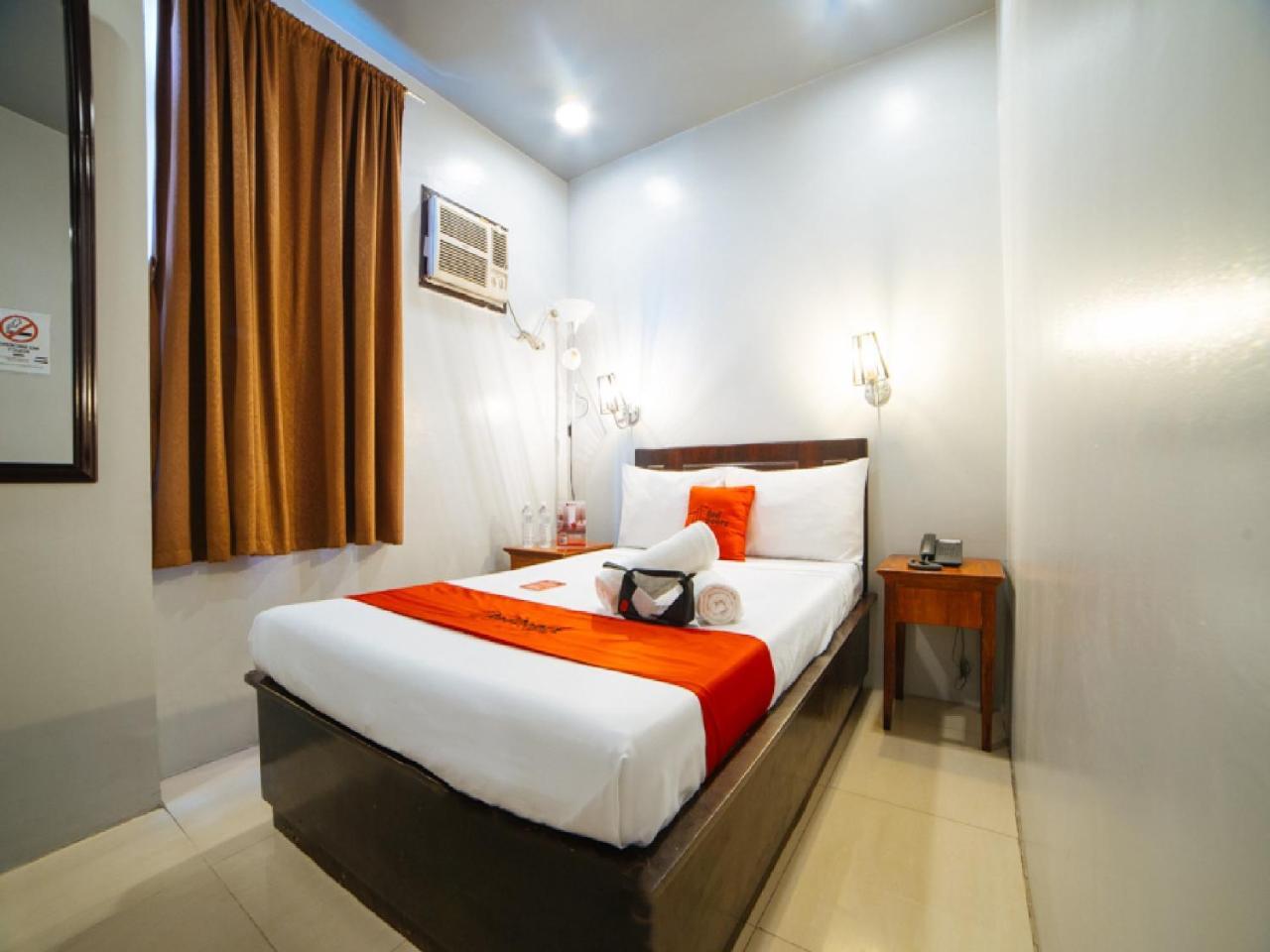 Reddoorz Plus @ Tayuman Manila Luaran gambar