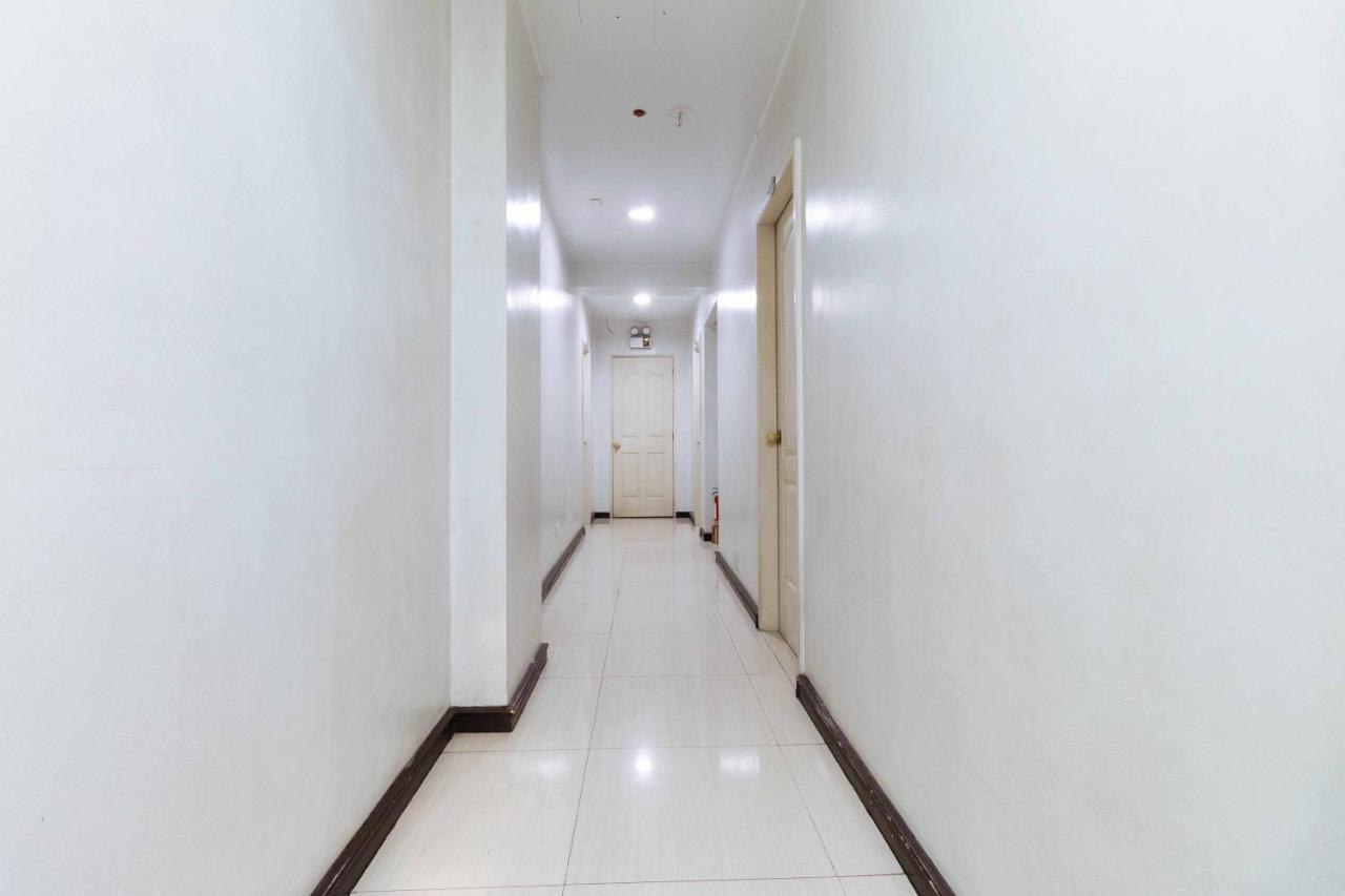 Reddoorz Plus @ Tayuman Manila Luaran gambar